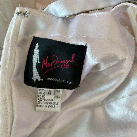 Mac Duggal Sugar pageant / cocktail dress , white size 4 - Picture 3 of 7